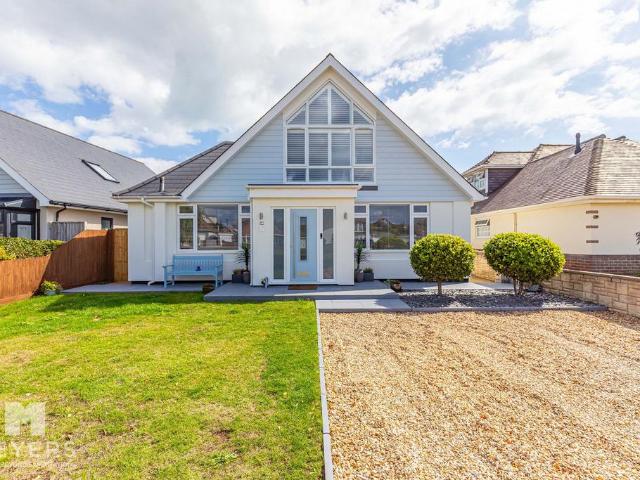 Clowes Avenue, Bournemouth, BH6 4 6 bed bungalow to rent £3,500 pcm £808 pw
