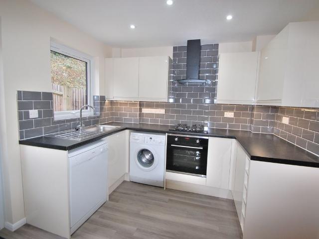 Clowser Close, Sutton, Surrey SM1, 2 bed end terrace house to rent, £2,000 pcm | PrimeLocation