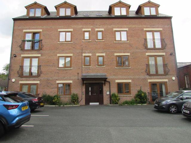 Clock Tower Court Milnrow. 2 bed apartment to rent £795 pcm £183 pw