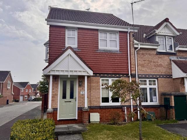 Clockstand Close, Roker 2 bed end of terrace house to rent £995 pcm £230 pw