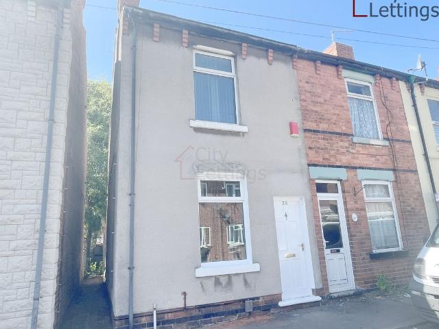 Cloister Street, Lenton NG7, 2 bed terraced house to rent, £1,000 pcm | PrimeLocation