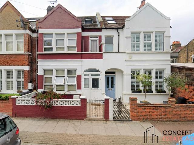 Clonmore Street, Southfields, SW18 5 bed terraced house to rent £4,600 pcm £1,062 pw