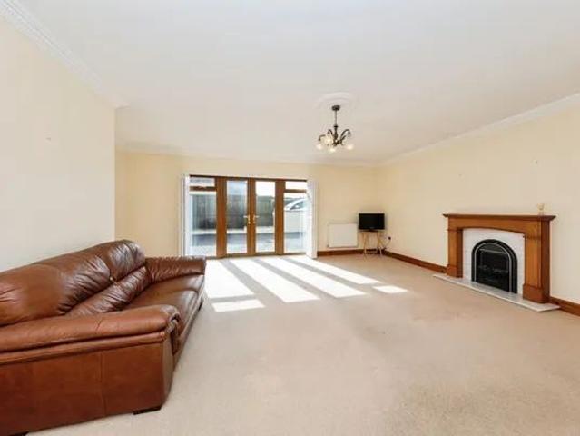 Clos Nathaniel, Carmarthen, SA33