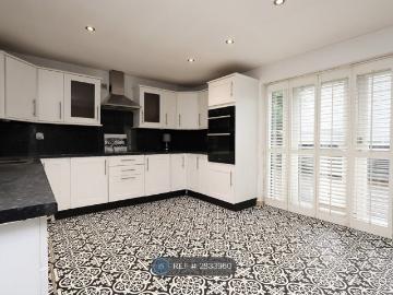 Clos Gwastir, Caerphilly CF83, 4 bed detached house to rent, £1,995 pcm | PrimeLocation