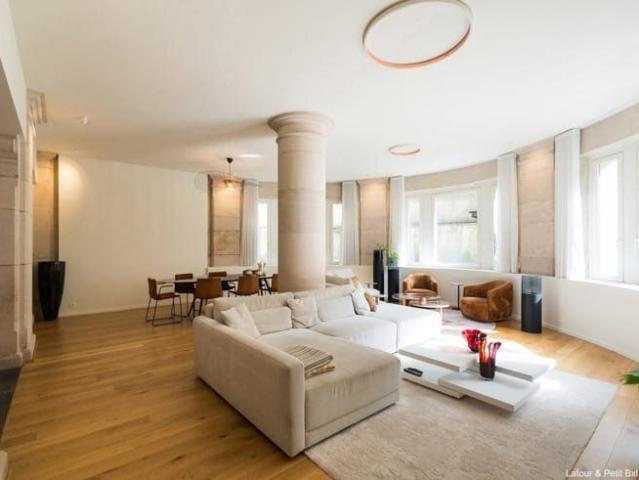 Close to the European institutions and all amenities