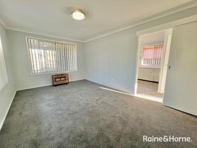Close to Town 2 Bedroom Home Available 7.8.2026