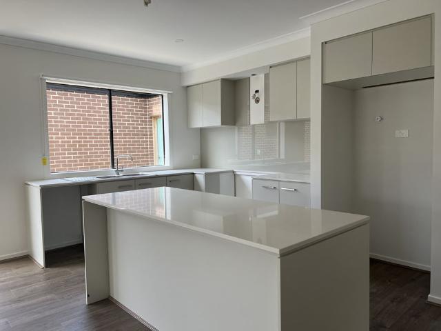 Close to all amenities/ walking distance to the school!