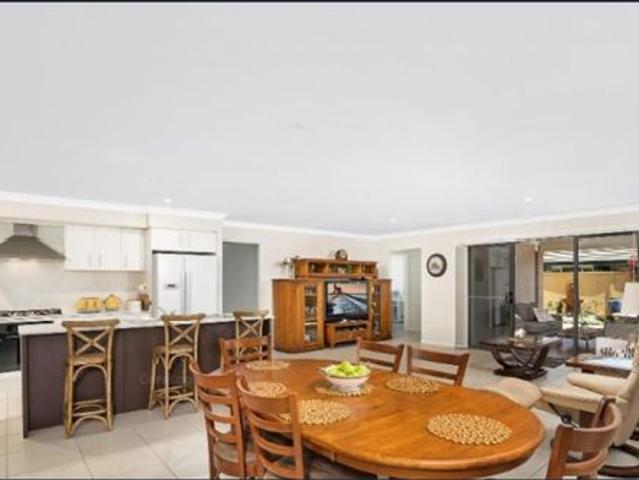 CLOSE TO ALL AMENITIES