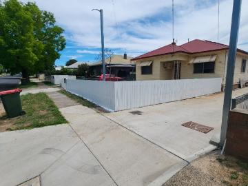 Close to CBD only 1.2km to shops