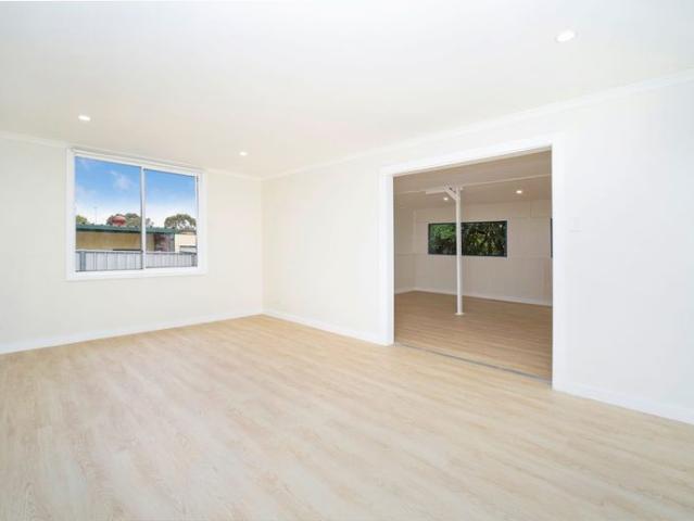 Close to CBD/ Schools AVAILABLE NOW