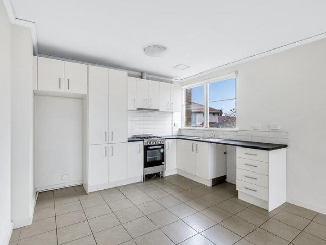 Low Maintenance Living In Reservoir