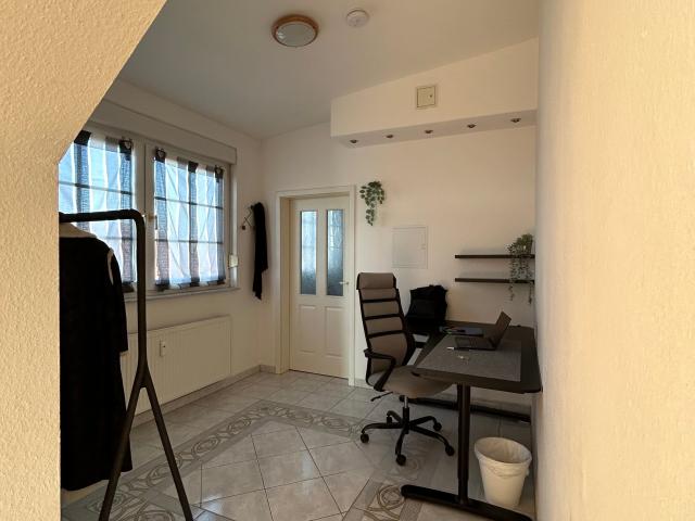 Close to Frankfurt/ 4 Beds/ 2 Balconies/ Elevator/ Home Office/ 55 TV/ Fast Wi Fi