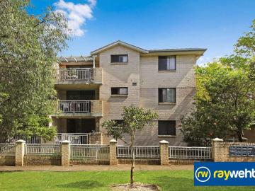 Close to Harris Park shops, station and schools Ray Wehbe Real Estate