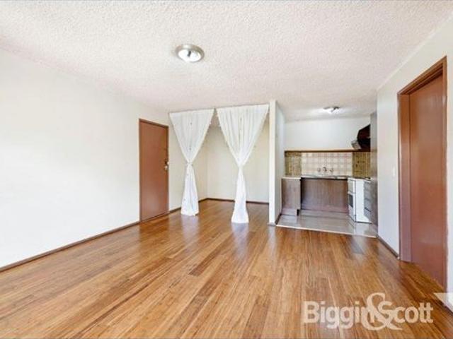 CLOSE TO HIGHPOINT SHOPPING CENTRE……