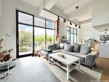 Close to Meiser and local amenities