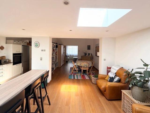 Close to Place Dumon – A charming house with a garden!