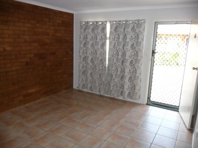 Close to schools shops and beach
