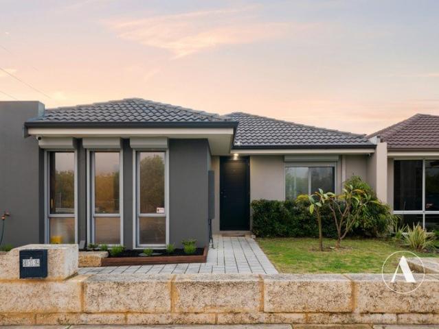 CLOSE TO SCHOOLS, SHOPS & PARKS! 3 BED + 2 BATH + THEATRE