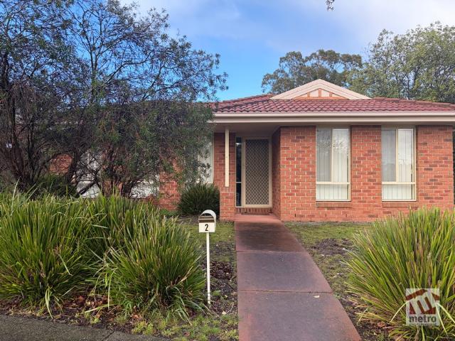 CLOSE TO SHOPS & SCHOOLS!