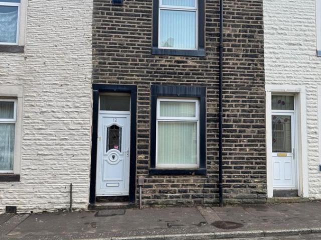 Claughton Street, Burnley, Lancashire BB10, 2 bed terraced house to rent, £650 pcm | PrimeLocation