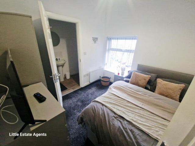 Claughton Street, St. Helens, WA10 1 bed in a house share to rent £650 pcm £150 pw