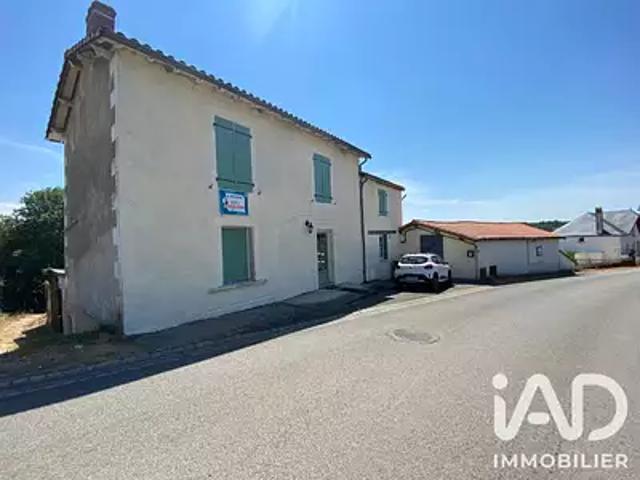 Clavé 79420 Achat / Vente maison 7 pièces t7 terrasse parking