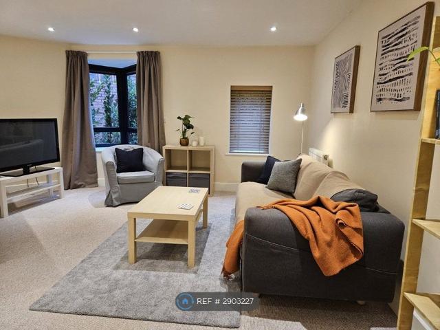 Claverton Court, Chester CH4, 1 bed flat to rent, £1,150 pcm | PrimeLocation