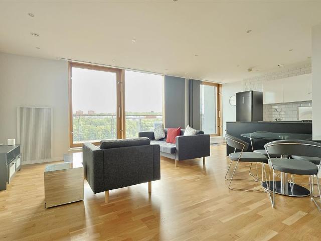 Clavering Place, Newcastle Upon Tyne NE1, 2 bed flat to rent, £1,700 pcm | PrimeLocation