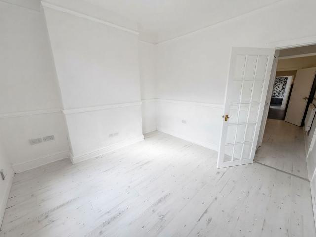 Clay Lane, Coventry CV2, 2 bed terraced house to rent, £895 pcm | PrimeLocation