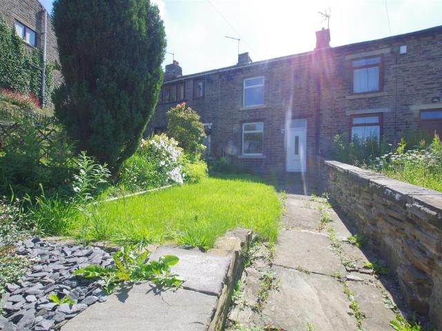 Clay Pit Lane, Sowood, HALIFAX 2 bed terraced house to rent £750 pcm £173 pw