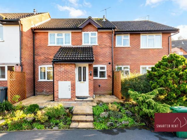 Clayhanger, Guildford GU4 2 bed house to rent £3,240 pcm £748 pw