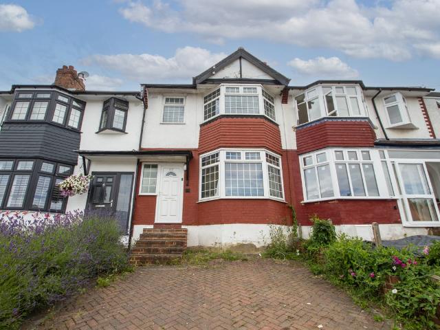 Clayhill Crescent, Mottingham, London SE9, 3 bed terraced house to rent, £2,000 pcm | PrimeLocation