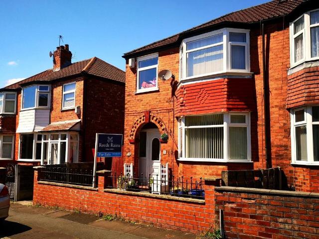 Claymore Street, Greater Manchester M18 3 bed semi detached house to rent £1,150 pcm £265 pw