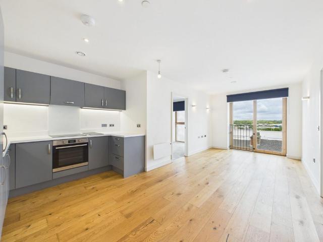 Clayworks, Hanley 2 bed apartment to rent £1,000 pcm £231 pw