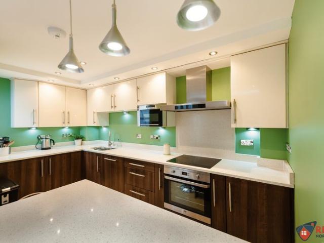 Clayton Park Square, Newcastle Upon Tyne NE2, Newcastle Upon Tyne, 4 bed terraced house to rent, £2,750 pcm | PrimeLocation
