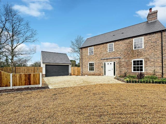 Clacton Road, Weeley Heath, Clacton On Sea CO16, 4 bed detached house to rent, £2,500 pcm | PrimeLocation