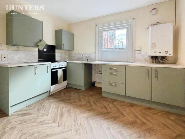 Clairmont building, High Street. 3 bed apartment to rent £775 pcm £179 pw