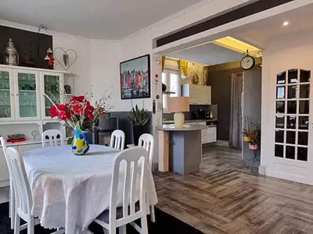 Clairoix 60280 Achat / Vente maison 8 pièces t8 au dernier étage terrasse