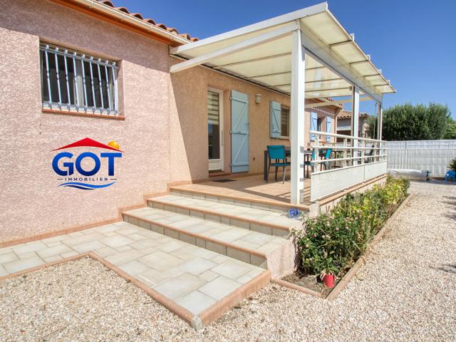 CLAIRA Villa 4 faces de 122 m2 utiles avec piscine, garage et extérieur parfaitement aménagé