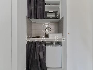 Claire C'Loc Studio en duplex meublé Marais/République