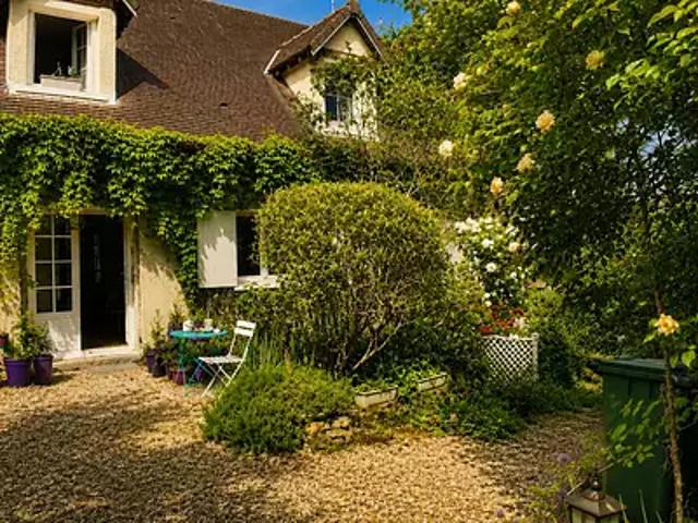 Clairefontaine en Yvelines 78120 Achat / Vente maison 7 pièces t7 piscine