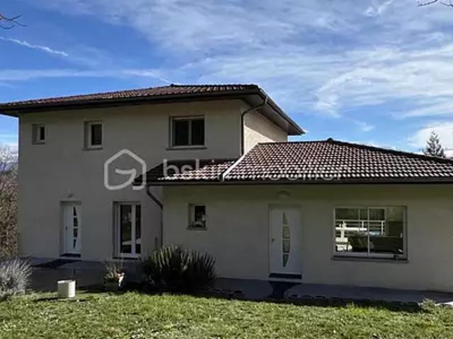Claix 38640 Achat / Vente maison 8 pièces t8 terrasse cave