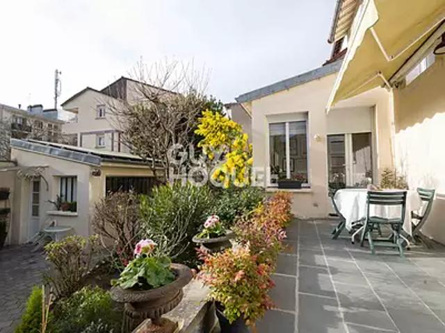 Clamart 92140 Achat / Vente maison 4 pièces t4 au dernier étage terrasse