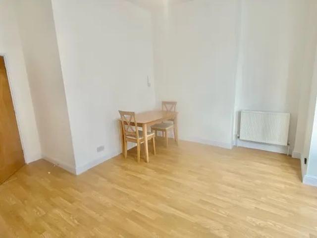 Clapham Road, Bedford, MK41
