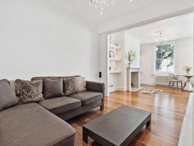 Clapham Road, London SW9, 1 bed flat to rent, £2,500 pcm | PrimeLocation