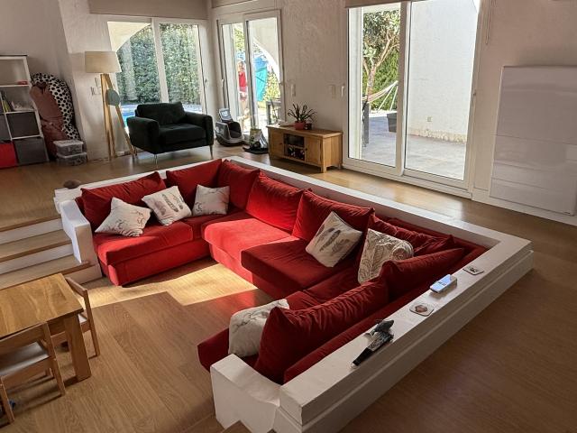 Clapiers, Villa T5 de 193 m2 sur 943 m2 avec piscine