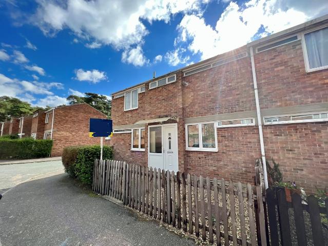 Clare Close, Mildenhall, Bury St. Edmunds IP28, 3 bed end terrace house to rent, £1,250 pcm | PrimeLocation