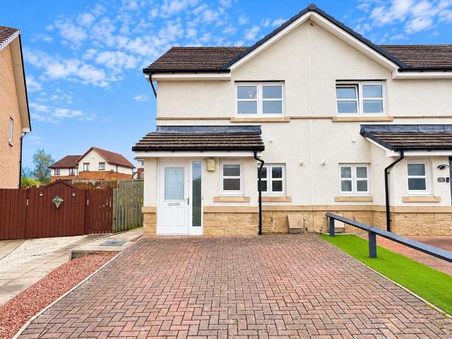 Clare Crescent, Larkhall ML9, 2 bed terraced house to rent, £1,000 pcm | PrimeLocation