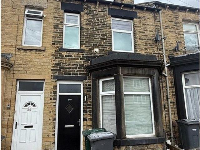 Clare Road, Bradford BD12, 3 bed terraced house to rent, £825 pcm | PrimeLocation