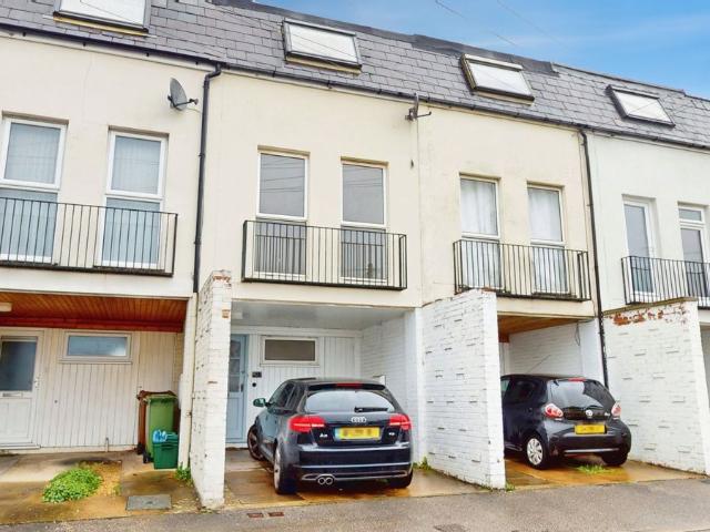 Clare Street, Cheltenham GL53, 3 bed town house to rent, £1,500 pcm | PrimeLocation